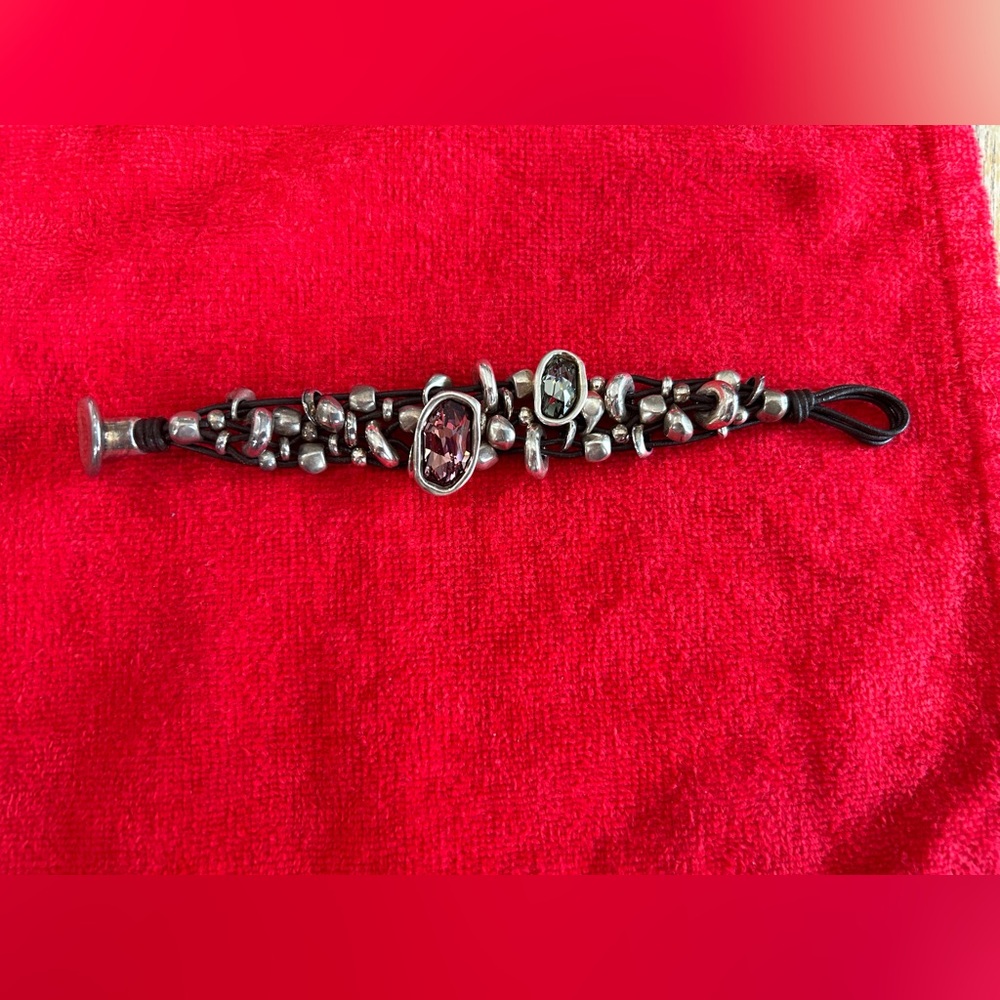 UNO de 50 Lady Marmalade Silver Bracelet with Pink and Grey Crystal Stones - Picture 3 of 8